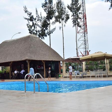 Great Seasons Hotel Kigali Buitenkant foto