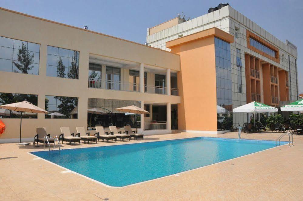 Great Seasons Hotel Kigali Buitenkant foto